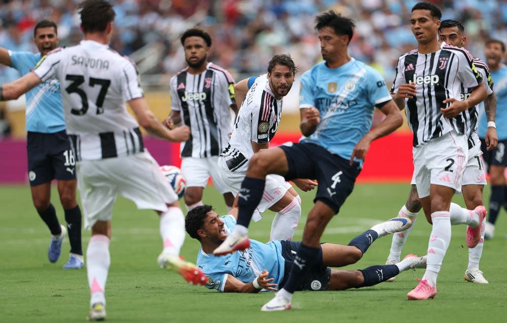 四川男篮训 四川男篮训