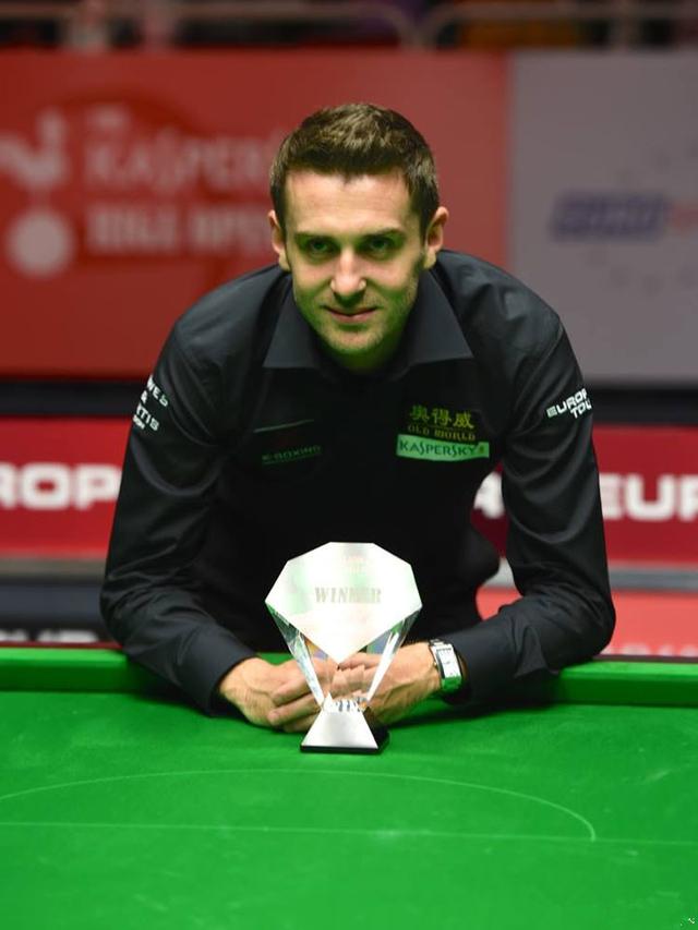 在高强度的 在高强度的