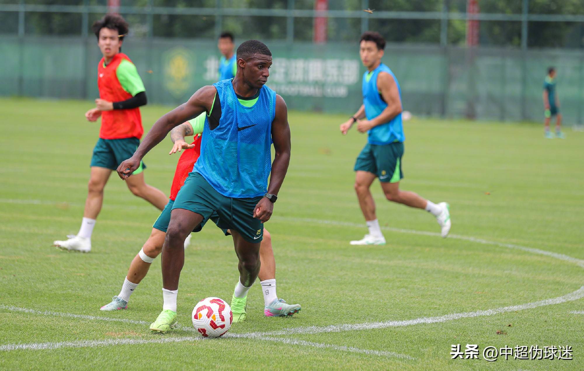 机进入禁区 机进入禁区